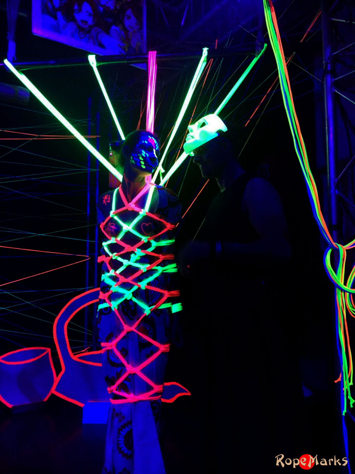 RopeMarks' blacklight stage for Manifesto.