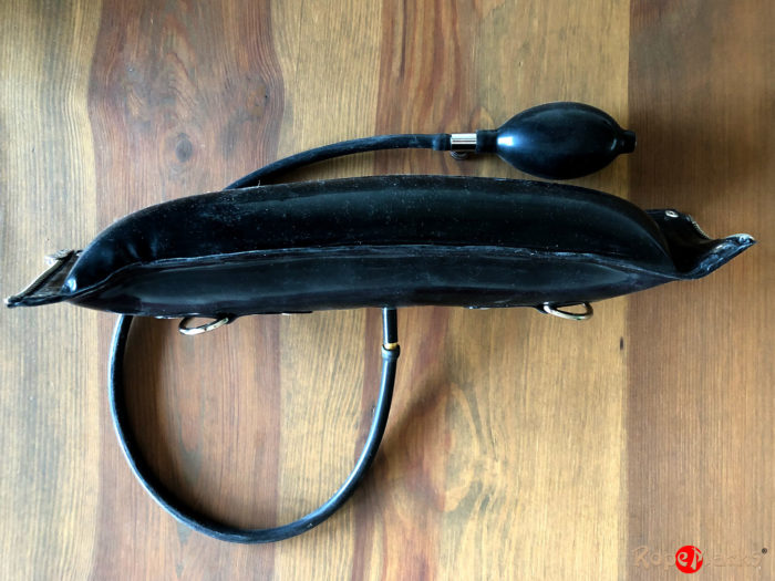 Rubber blow-up collar - Image 11